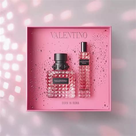 dupe valentino donna born in roma